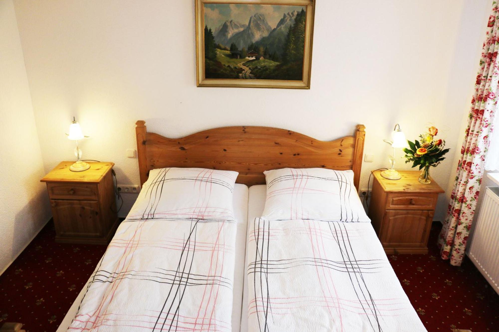 Landhotel Rangau Gasthof & Brennerei Markt Erlbach Экстерьер фото