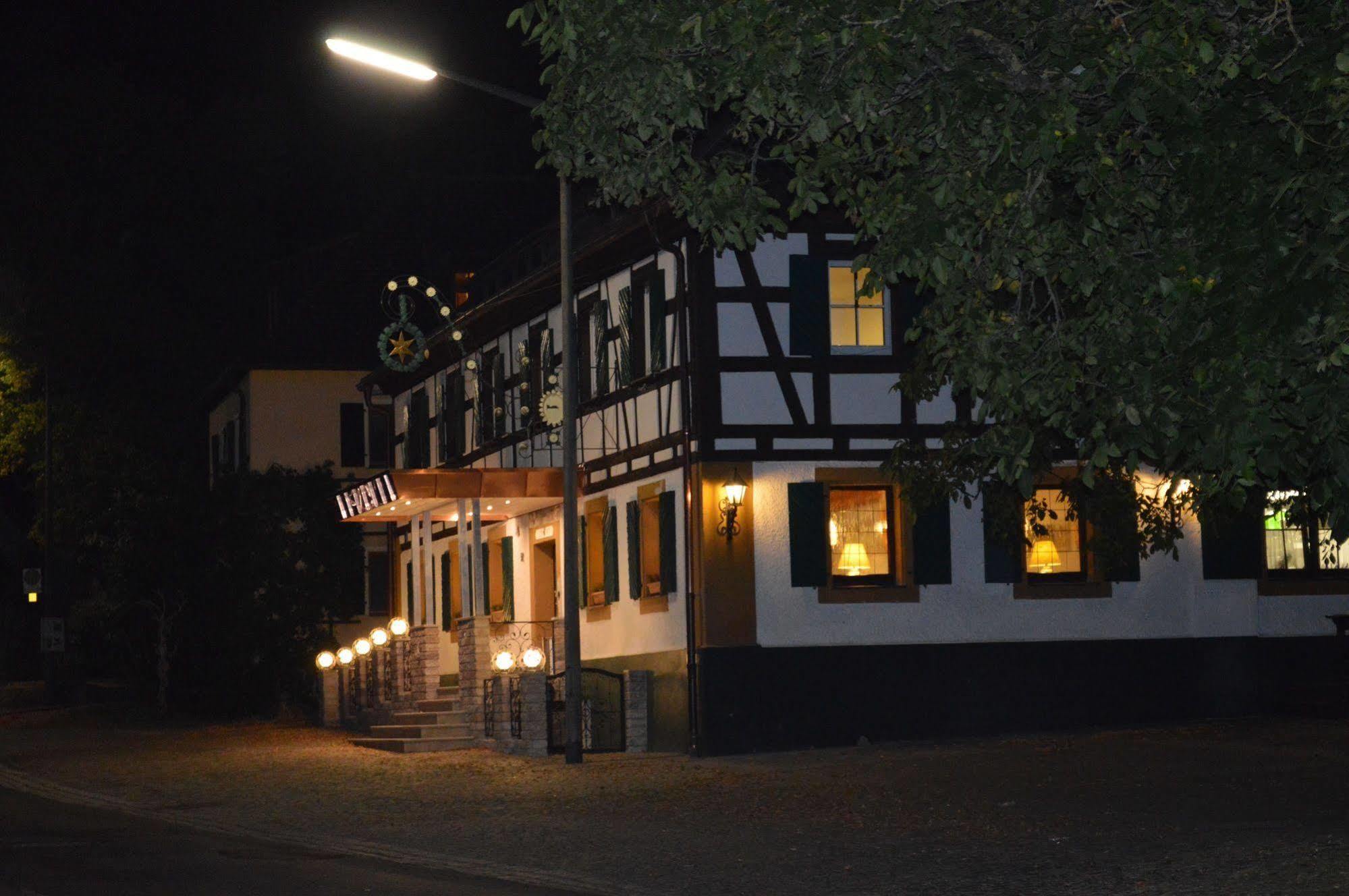 Landhotel Rangau Gasthof & Brennerei Markt Erlbach Экстерьер фото